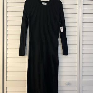 Old Navy Black Ribbed Long Sleeve Sheath Dress (Never been worn, tags attached)